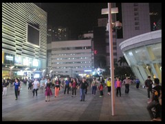 Luohu district by night - some dance excercises at night
